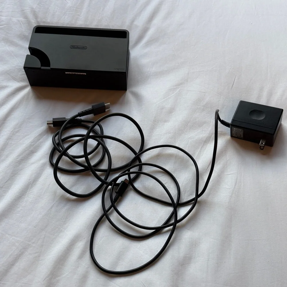 Nintendo 1 with hdmi and usb. Handheld Console - Blue and Red